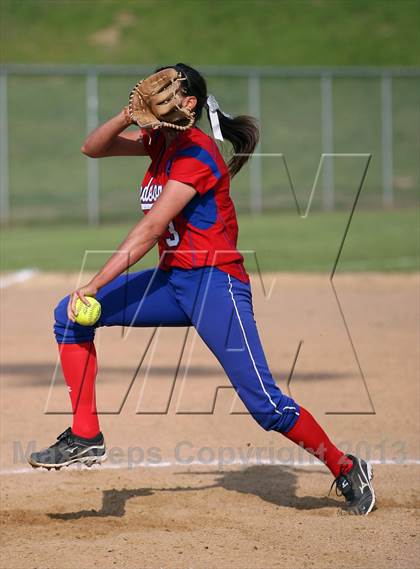 Thumbnail 3 in Henderson @ Gilmer photogallery.