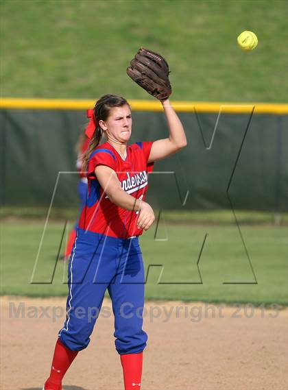 Thumbnail 3 in Henderson @ Gilmer photogallery.