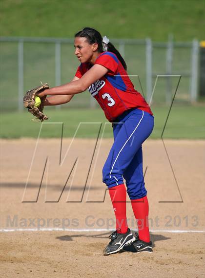 Thumbnail 2 in Henderson @ Gilmer photogallery.