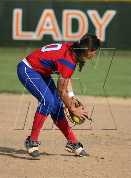 Thumbnail 3 in Henderson @ Gilmer photogallery.