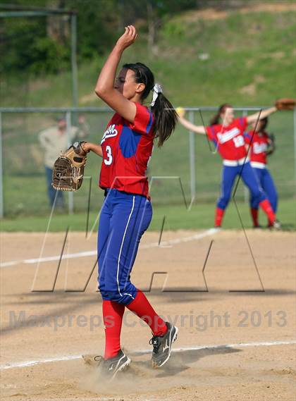 Thumbnail 2 in Henderson @ Gilmer photogallery.
