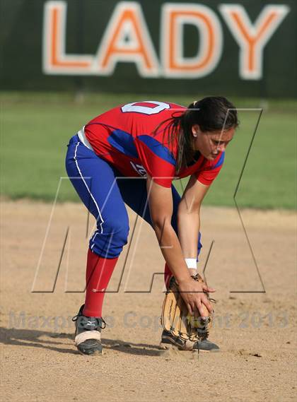 Thumbnail 2 in Henderson @ Gilmer photogallery.