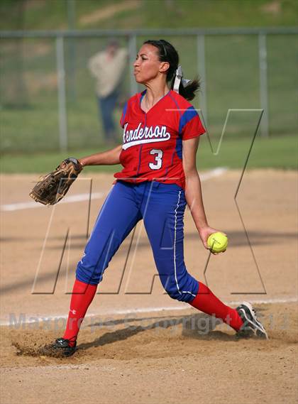 Thumbnail 3 in Henderson @ Gilmer photogallery.