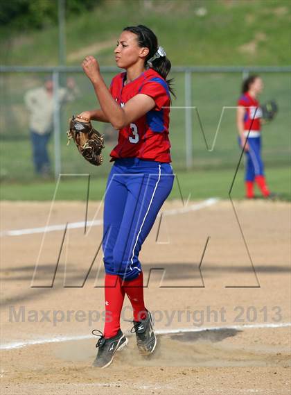Thumbnail 2 in Henderson @ Gilmer photogallery.