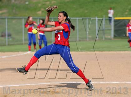 Thumbnail 3 in Henderson @ Gilmer photogallery.