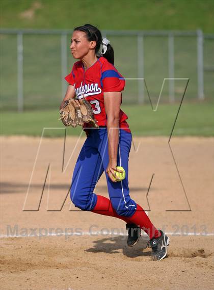 Thumbnail 2 in Henderson @ Gilmer photogallery.