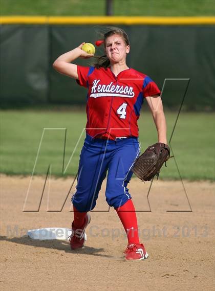 Thumbnail 1 in Henderson @ Gilmer photogallery.
