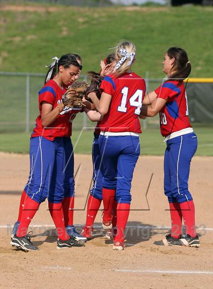 Thumbnail 2 in Henderson @ Gilmer photogallery.