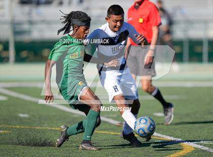 Thumbnail 1 in Los Alamos vs. Highland photogallery.