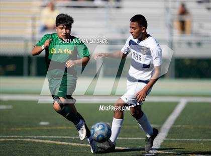 Thumbnail 2 in Los Alamos vs. Highland photogallery.