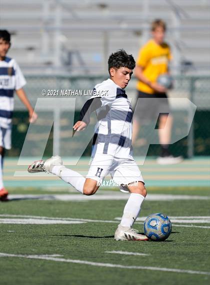 Thumbnail 1 in Los Alamos vs. Highland photogallery.