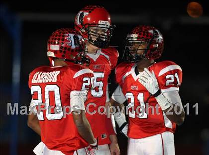 Thumbnail 2 in Poway @ Vista (SDS D1 Quarterfinal) photogallery.
