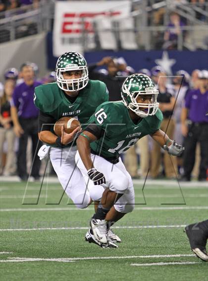 Thumbnail 2 in Timber Creek vs. Arlington (UIL 5A DIvision 2 Bi-District Playoff) photogallery.