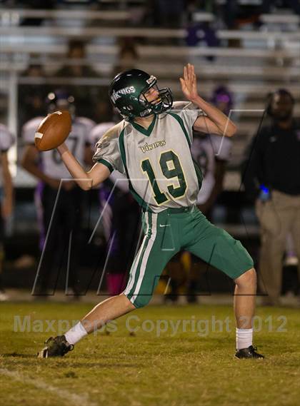 Thumbnail 2 in Potomac Falls @ Loudoun Valley photogallery.