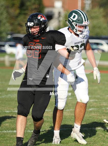Thumbnail 2 in Suffield Academy vs. Deerfield Academy photogallery.