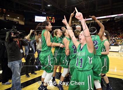 Thumbnail 3 in ThunderRidge vs. Highlands Ranch (CHSAA 5A Final) photogallery.