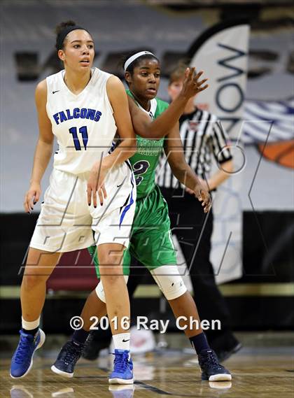 Thumbnail 1 in ThunderRidge vs. Highlands Ranch (CHSAA 5A Final) photogallery.