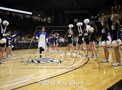 Thumbnail 3 in ThunderRidge vs. Highlands Ranch (CHSAA 5A Final) photogallery.