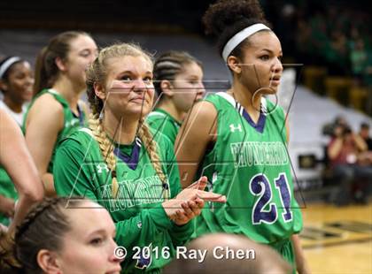 Thumbnail 1 in ThunderRidge vs. Highlands Ranch (CHSAA 5A Final) photogallery.