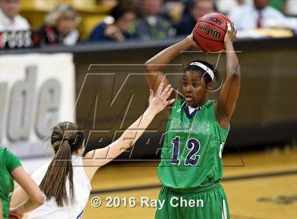 Thumbnail 2 in ThunderRidge vs. Highlands Ranch (CHSAA 5A Final) photogallery.