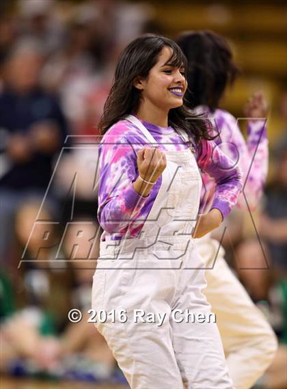 Thumbnail 2 in ThunderRidge vs. Highlands Ranch (CHSAA 5A Final) photogallery.