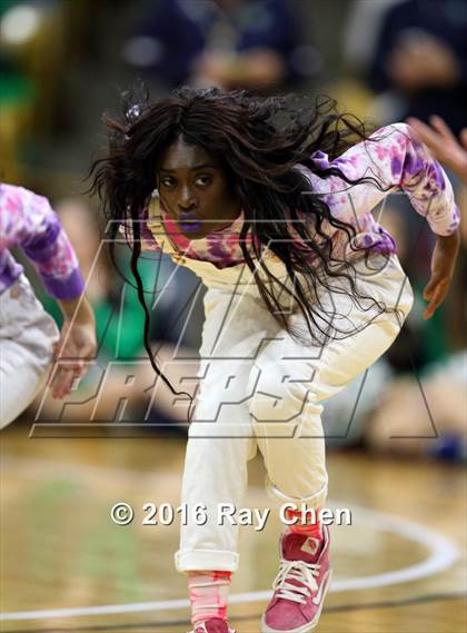 Thumbnail 3 in ThunderRidge vs. Highlands Ranch (CHSAA 5A Final) photogallery.
