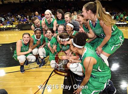 Thumbnail 3 in ThunderRidge vs. Highlands Ranch (CHSAA 5A Final) photogallery.