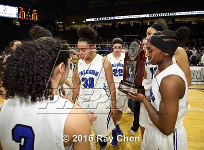 Thumbnail 1 in ThunderRidge vs. Highlands Ranch (CHSAA 5A Final) photogallery.