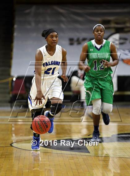 Thumbnail 2 in ThunderRidge vs. Highlands Ranch (CHSAA 5A Final) photogallery.