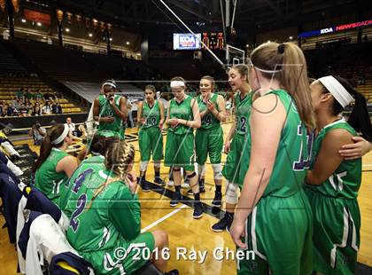 Thumbnail 1 in ThunderRidge vs. Highlands Ranch (CHSAA 5A Final) photogallery.