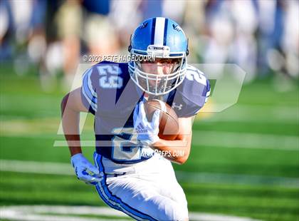 Thumbnail 2 in Wayne Valley vs. Notre Dame photogallery.