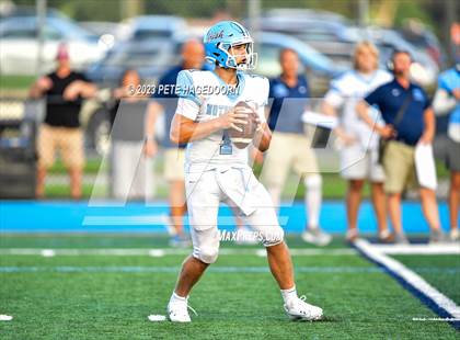 Thumbnail 3 in Wayne Valley vs. Notre Dame photogallery.