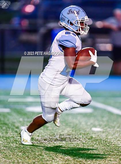 Thumbnail 3 in Wayne Valley vs. Notre Dame photogallery.