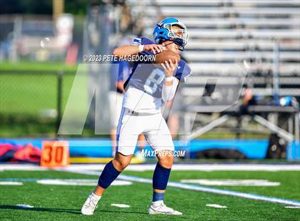 Thumbnail 2 in Wayne Valley vs. Notre Dame photogallery.