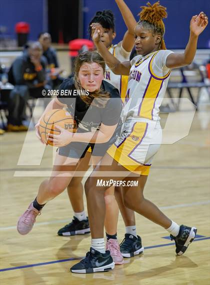 Thumbnail 2 in Houston vs. Wilson (She Got Game Classic) photogallery.
