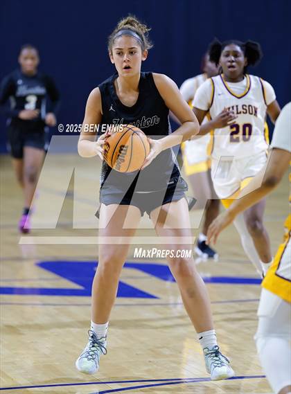 Thumbnail 2 in Houston vs. Wilson (She Got Game Classic) photogallery.