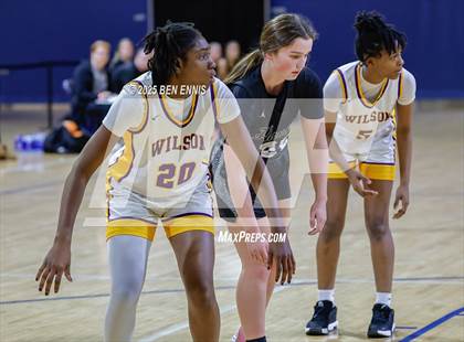 Thumbnail 2 in Houston vs. Wilson (She Got Game Classic) photogallery.