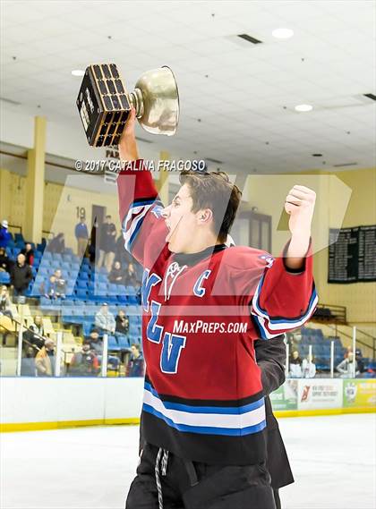 Thumbnail 1 in Newton @ Vernon (Haas Cup) photogallery.