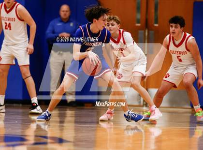 Thumbnail 3 in FR: Conner vs Beechwood photogallery.