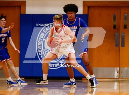 Thumbnail 1 in FR: Conner vs Beechwood photogallery.