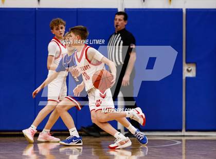 Thumbnail 3 in FR: Conner vs Beechwood photogallery.