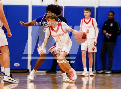 Thumbnail 1 in FR: Conner vs Beechwood photogallery.