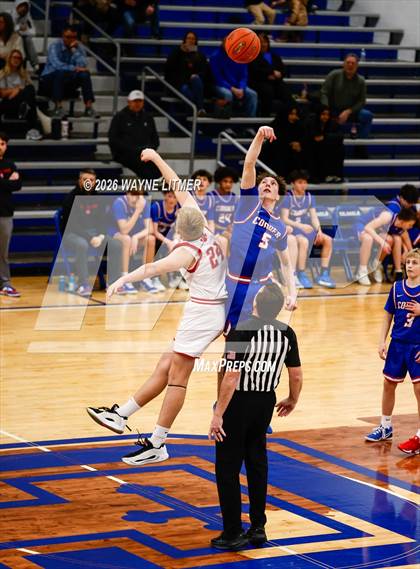 Thumbnail 3 in FR: Conner vs Beechwood photogallery.