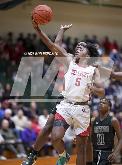 Thumbnail 2 in Brentwood vs Bellport (NYSPHSAA Section XI Class AA Semifinal)  photogallery.