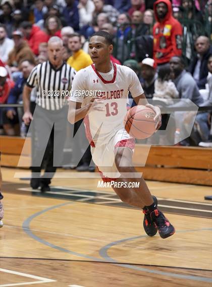 Thumbnail 2 in Brentwood vs Bellport (NYSPHSAA Section XI Class AA Semifinal)  photogallery.