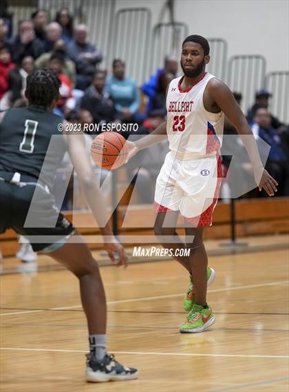 Thumbnail 2 in Brentwood vs Bellport (NYSPHSAA Section XI Class AA Semifinal)  photogallery.