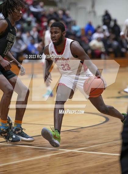 Thumbnail 2 in Brentwood vs Bellport (NYSPHSAA Section XI Class AA Semifinal)  photogallery.