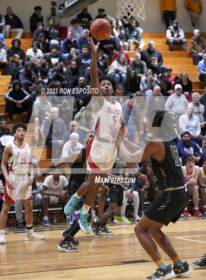 Thumbnail 1 in Brentwood vs Bellport (NYSPHSAA Section XI Class AA Semifinal)  photogallery.