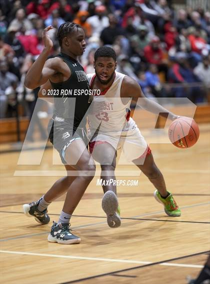 Thumbnail 2 in Brentwood vs Bellport (NYSPHSAA Section XI Class AA Semifinal)  photogallery.
