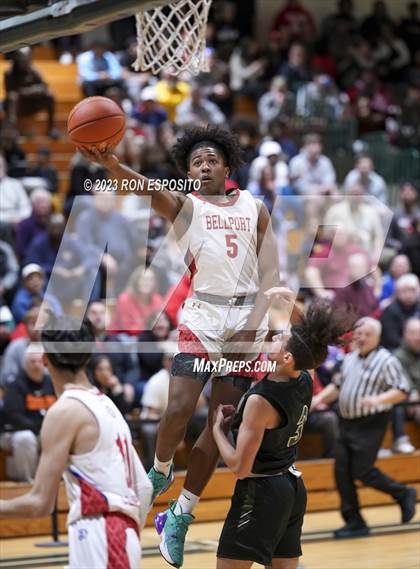 Thumbnail 1 in Brentwood vs Bellport (NYSPHSAA Section XI Class AA Semifinal)  photogallery.